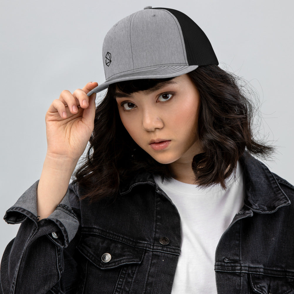 Unisex Breathable Mesh GREY // BLACK Aesthetic Structure TRAIL [ Trucker Cap ]